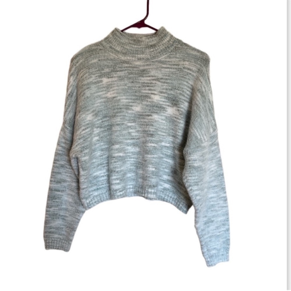 Sincerely Jules Fuzzy Cropped Sweater - Picture 2 of 5